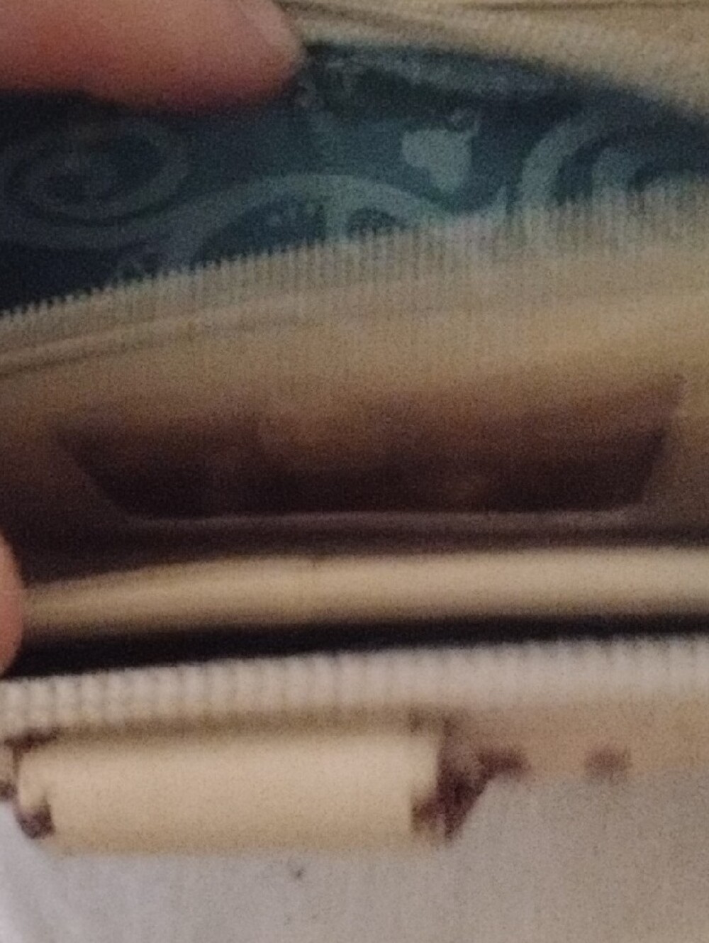 Beautiful Sand Pebble Leather Brighton Wallet - Picture 11 of 14